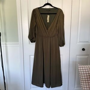 Banana Republic Factory Blouson Maxi Dress in Green
